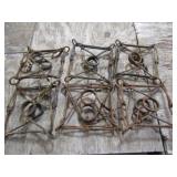 6-Dukes 220 Body Grip Traps 8inx8in