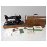 Vintage Singer 201 Sewing Machine w/Key,