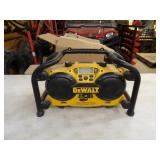 Dewalt DC011 7.2-18v Work Site Radio/Charger