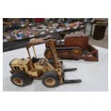 Dozer w/Blade & Forklift