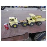 2-Tonka Metal Dump Trucks
