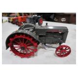 ERTL Case Row Crop Metal Die Cast Tractor