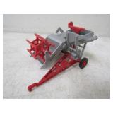 ERTL Case Pull Type Combine 1/32 Scale