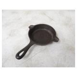 Wagner Ware 1050 Cast Iron Skillet Ashtray