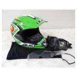 HJC-CL-X4SN Youth sz.XL Helmet w/Oakley Goggles