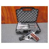 Kimber Custom II 45 ACP Semi Auto, Sights, 3-Mags