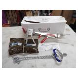 EZE Mod. #T1 Bloodless Castrator w/2 Bags of Clips