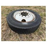 275/80/R24.5 Tire on 10 Role Rim