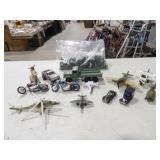Bag of Green Little Army Men, Army Truck, 5-Plane