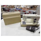 Sears Kenmore Sewing Machine w/Pedal&Cover