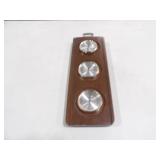Thermometer, Barometer & Humidity Meter