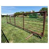 24ft. 3in. x 67H Free Standing Cattle Panel