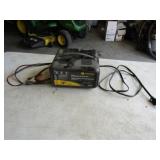 JD TY25865 50/10/2 Amp Battery 6-12v Battery Charg