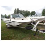 1973 Larson 1550 Shark 15ft Boat w/Trailer,