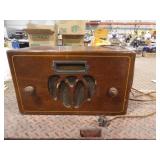 Vintage American Bosch Radio