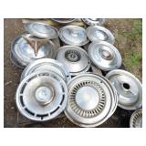 Approx. 12 Hub Caps