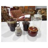 Candy Jar, Jam Jar, 3 Ceramic Jars w/Lids