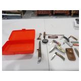 Western Fixed Blade Knife, 9 Folding Knives, Misc