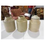 3-Ceramic Jars, 1 Lid