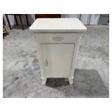 20x16x33.5 Metal Cabinet w/Drawer