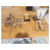 Wood Gopher Trap, 2-Victor Traps, 1-Diamond Trap,