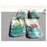 4 Bags of Mulch