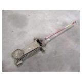 Hyd. Floor Jack, works