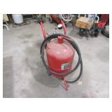 Central Pneumatic 40lb Abrasive Blaster, Air