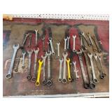 Box End SAE & Metric Wrenches