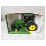ERTL 1/16 7600 Row Crop Die Cast Metal Tractor