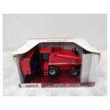 ERTL Case IH Axial-Flow 2188 Combine, 1/32nd Scale