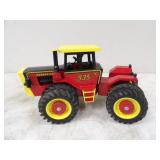 Versatile 935V 1/16th Scale Metal Die Cast Tractor