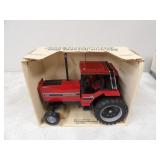 ERTL International 5088 Tractor w/Cab,1/16th Scale