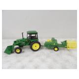 ERTL John Deere 280 Loader Tractor w/Cab,