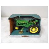 ERTL 1/16 John Deere B Metal Die Cast Tractor