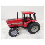ERTL International 5288 1/16th Metal Die Cast