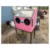 Central Pneumatic Blast Cabinet, 30gal. Cap