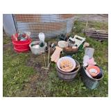 Misc. Flower Pots & Lawn Decor, Large Lot