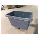 Rubbermaid 4608 Cube Truck on Wheels