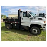 2004 GMC C6500 Duramax Diesel, Spicer 7sp. Trans