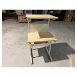 24x21x42 1/2in. Shelf/Desk
