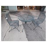 Outdoor Metal Table W/2 Chairs