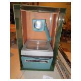 Bell & Howell Projector & Screens