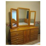 Dresser w/Mirror- 6 Drawer, 2 Shelves, 17inDx61inW