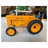 Spec Cast Special Edition John Deere MI 1/16th