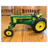 John Deere 520 WF 1/16th Scale, Die Cast Metal