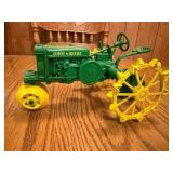 John Deere Two-Cylinder Expo IV 1994 1/16th Scale