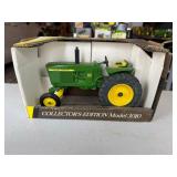 ERTL Collectors Edition John Deere 3010 1/16th