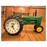 The Danbary Mint John Deere B Clock Tractor 1/16th