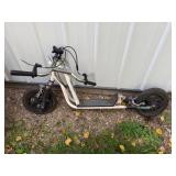 XGS 750 X-Games Scooter